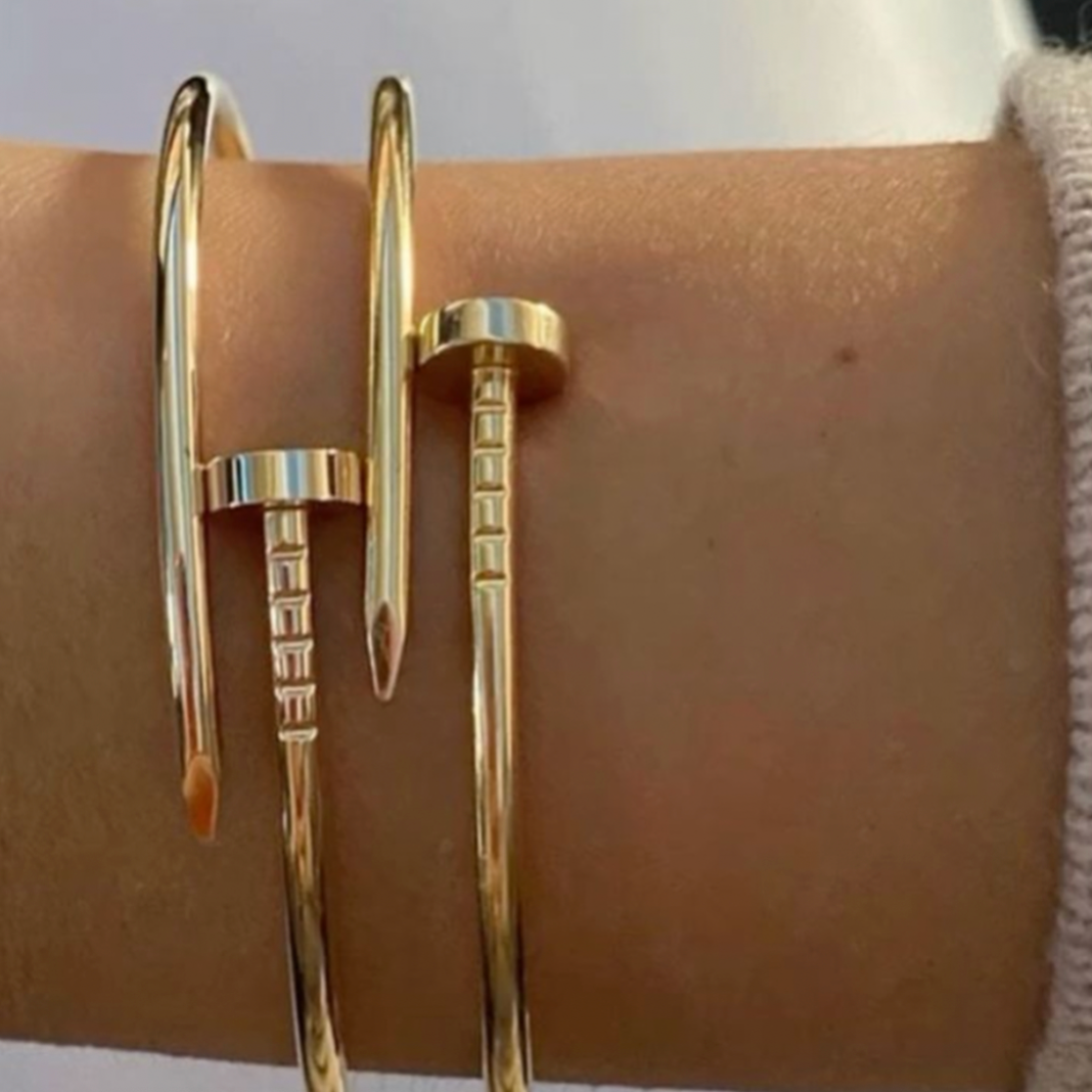 Nagelarmband
