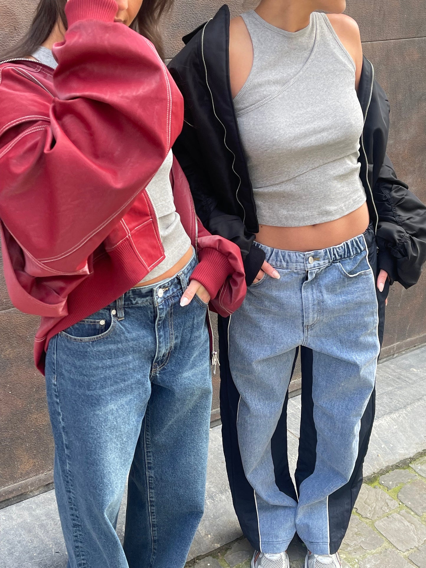 Oversize-Jacke mit Kontrastnähten in Rot