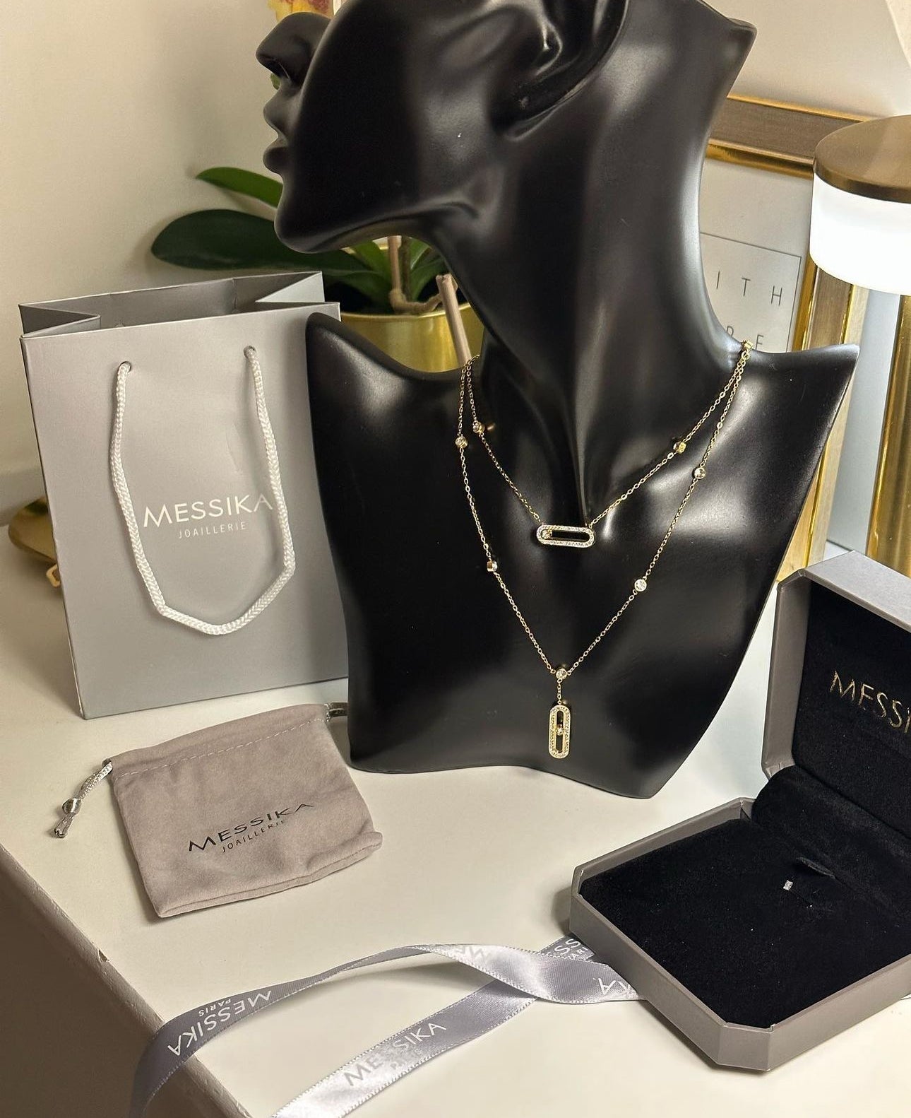 Mollyanne-Halskette (in Gold und Silber)
