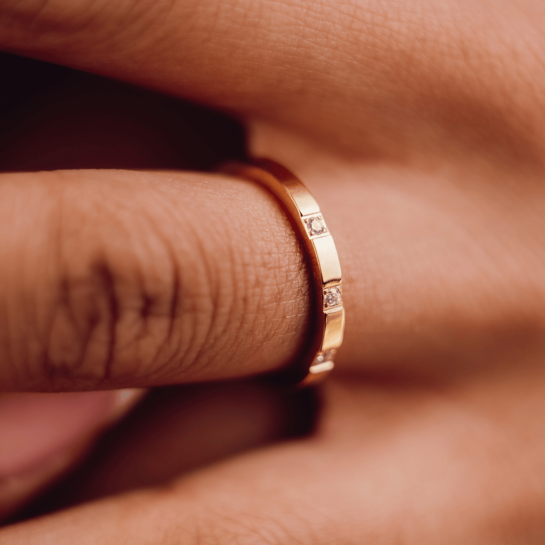 Petite Amore Ring 
