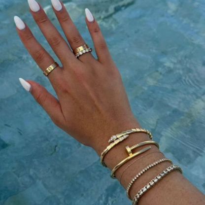 Nagelarmband 